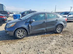2013 KIA RIO