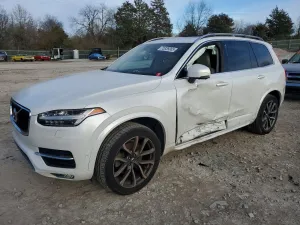 2017 VOLVO XC90