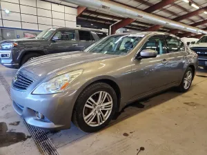 2012 INFINITI G37