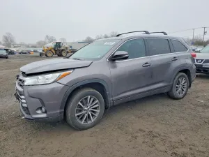 2018 TOYOTA HIGHLANDER