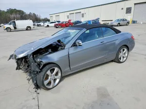 2013 MERCEDES-BENZ E-CLASS