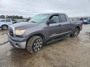 2013 TOYOTA TUNDRA