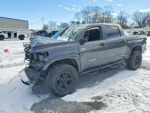 2020 TOYOTA TUNDRA