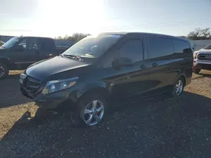 2018 MERCEDES BENZ METRIS