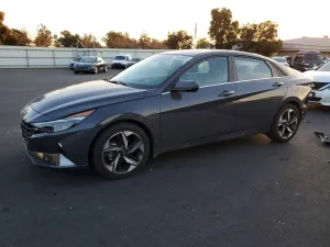 2023 HYUNDAI ELANTRA