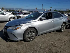 2017 TOYOTA CAMRY