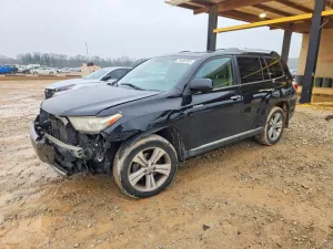 2013 TOYOTA HIGHLANDER