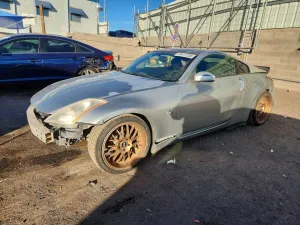2004 NISSAN 350Z