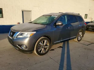 2015 NISSAN PATHFINDER