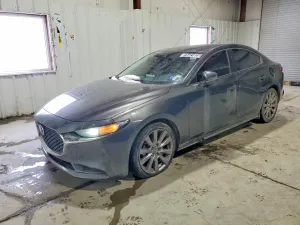 2020 MAZDA 3