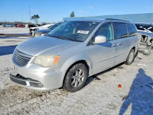 2011 CHRYSLER MINIVAN