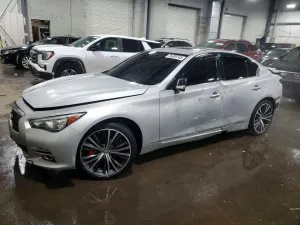 2015 INFINITI Q50