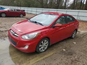 2013 HYUNDAI ACCENT