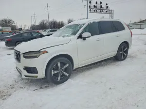 2016 VOLVO XC90