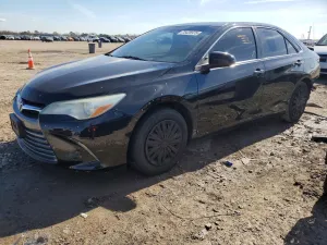 2015 TOYOTA CAMRY
