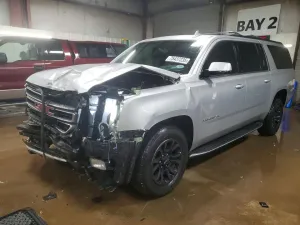 2017 GMC YUKON