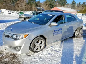 2013 TOYOTA CAMRY