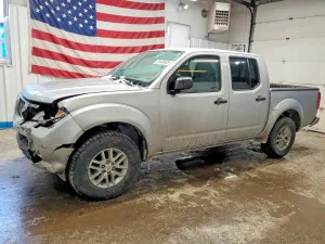 2015 NISSAN FRONTIER
