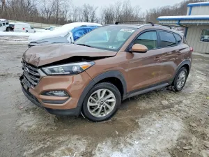 2016 HYUNDAI TUCSON