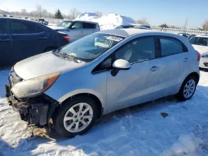 2013 KIA RIO
