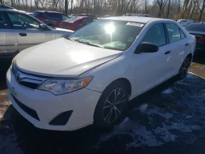 2013 TOYOTA CAMRY