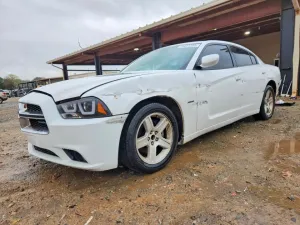 2014 DODGE CHARGER R