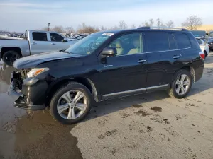 2013 TOYOTA HIGHLANDER