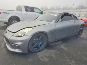 2006 NISSAN 350Z