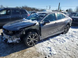 2019 TOYOTA CAMRY