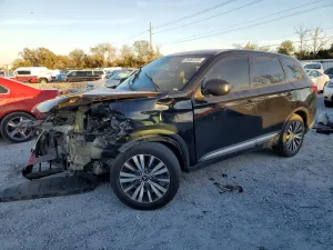 2020 MITSUBISHI OUTLANDER