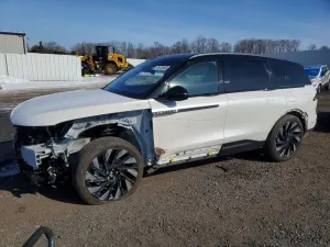 2024 LINCOLN NAUTILUS