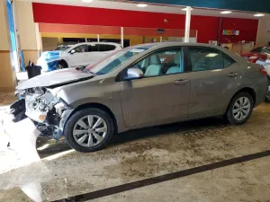 2015 TOYOTA COROLLA