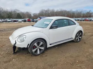 2012 VOLKSWAGEN BEETLE