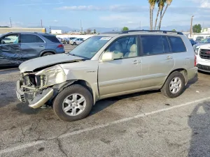 2002 TOYOTA HIGHLANDER