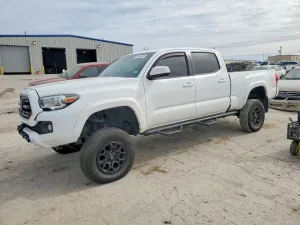 2018 TOYOTA TACOMA