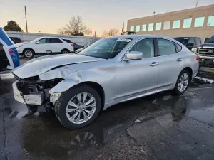 2012 INFINITI M37