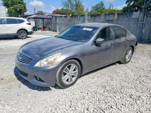 2013 INFINITI G37