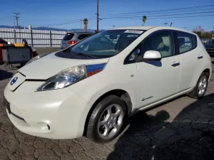 2011 NISSAN LEAF