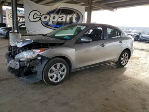 2012 MAZDA 3