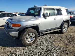 2007 TOYOTA FJ CRUISER