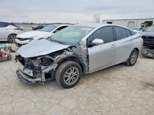 2018 TOYOTA PRIUS