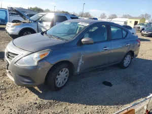 2016 NISSAN VERSA