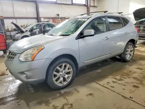 2013 NISSAN ROGUE