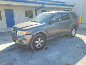 2011 FORD ESCAPE