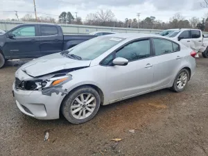 2017 KIA FORTE