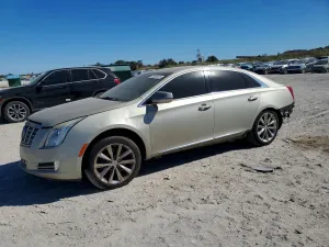 2013 CADILLAC XTS