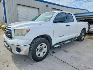 2013 TOYOTA TUNDRA