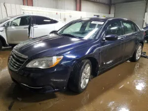 2012 CHRYSLER 200