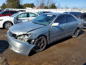 2005 TOYOTA CAMRY