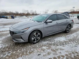 2022 HYUNDAI ELANTRA